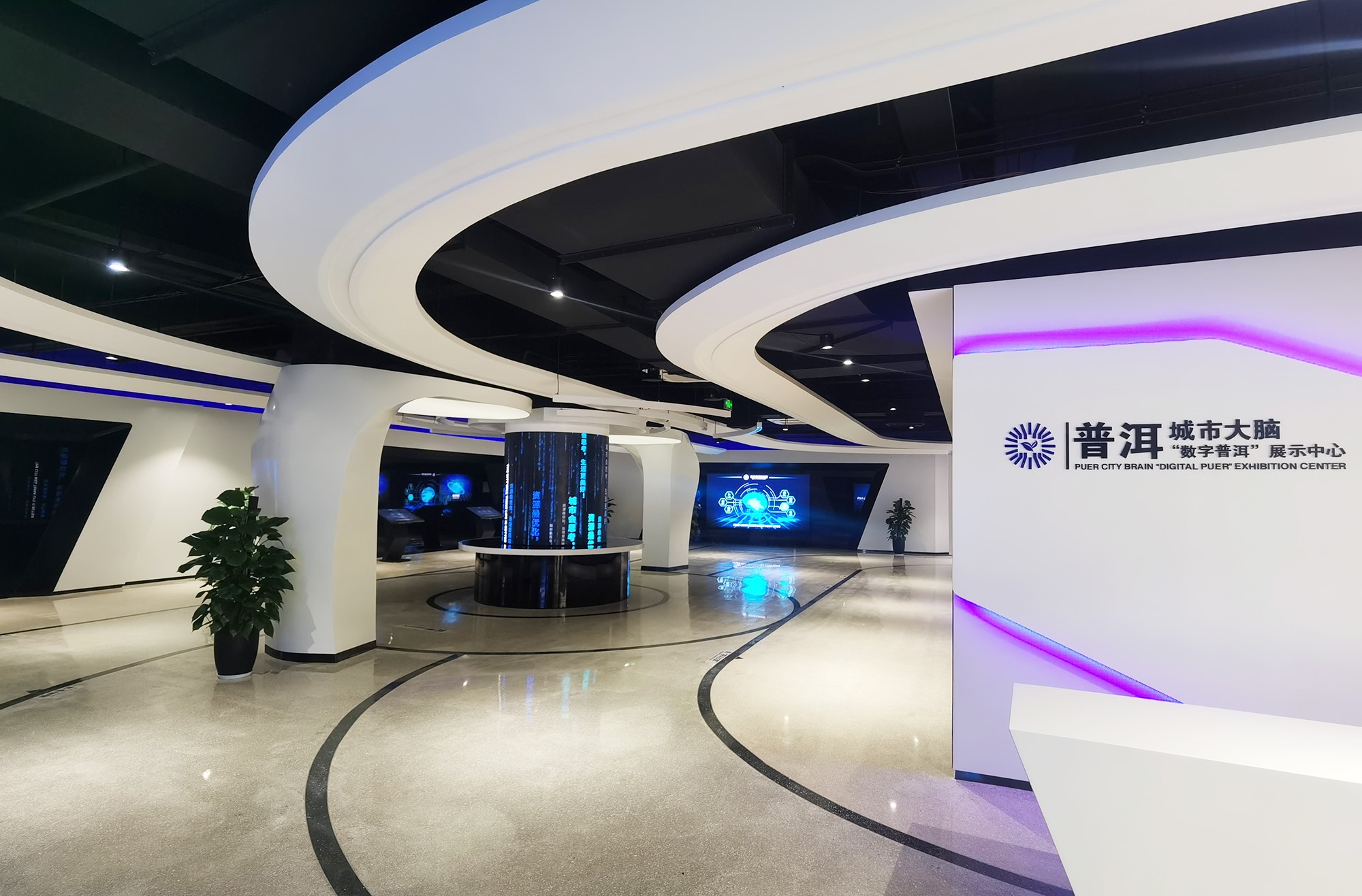 云南普洱城市大腦運(yùn)營(yíng)中心1.jpg 云南普洱城市大腦運(yùn)營(yíng)中心1.jpg