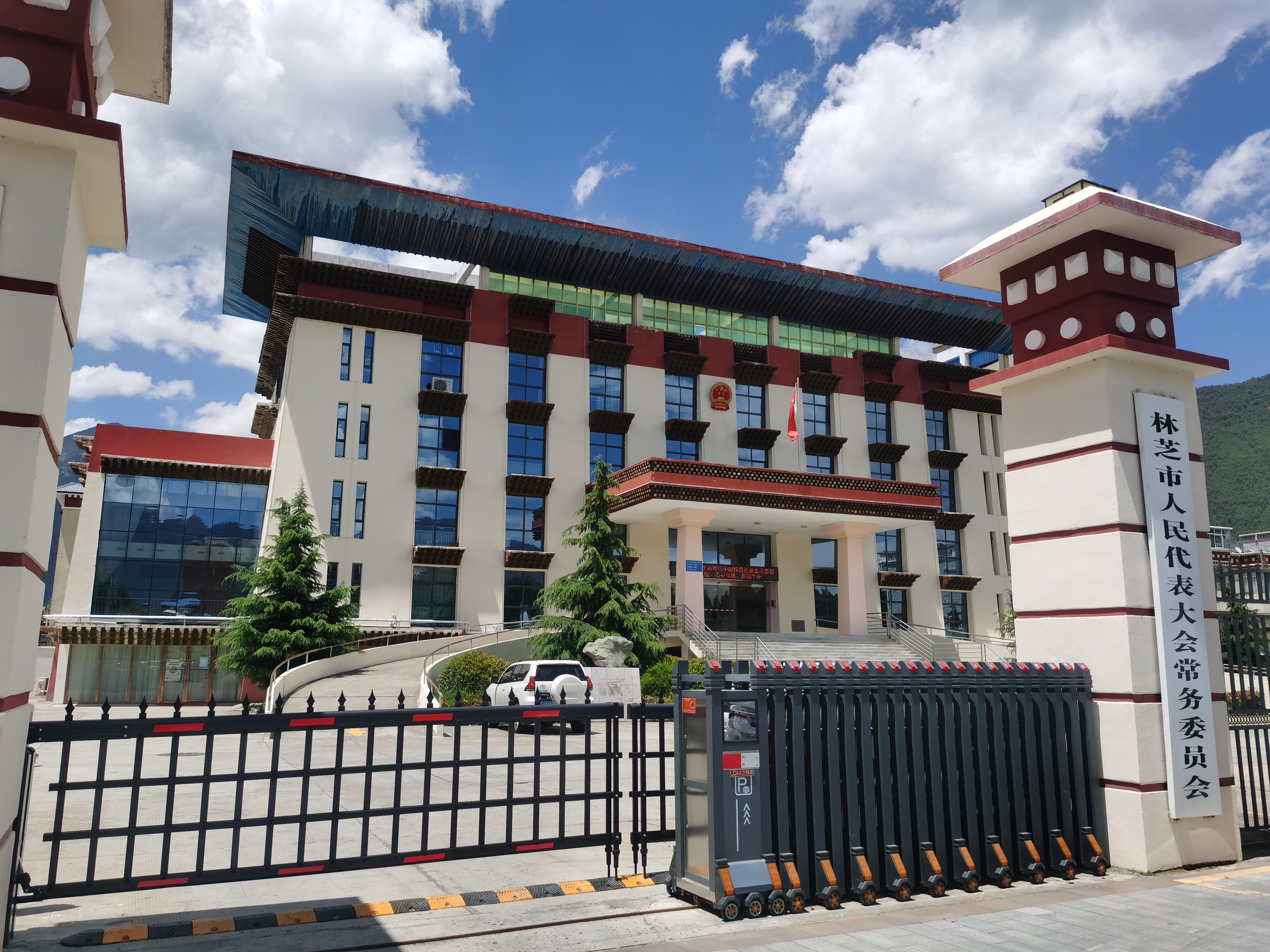 現(xiàn)場照片.jpg 現(xiàn)場照片.jpg